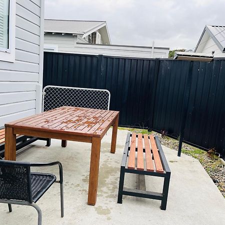 Holiday Home Close To Beach Private Parking Dunedin Esterno foto